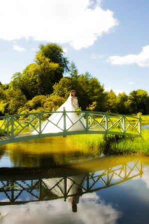 sunshine wedding photography at Glencorse_house_Edinburgh_(19)
